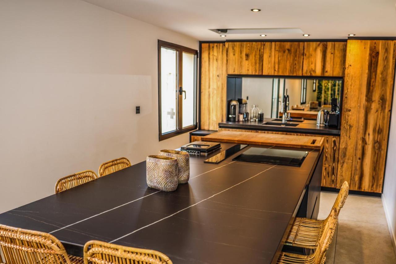 Casa Jungle ! Superb Duplex Apartment, Place Des Lices ! Saint-Tropez Exterior photo